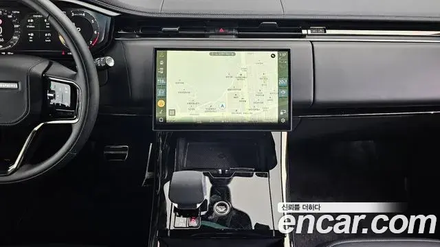 Land Rover Range Rover Sport 2025 — ფოტო 32/33