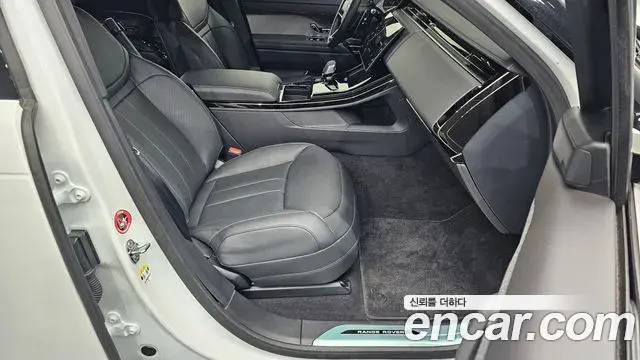 Land Rover Range Rover Sport 2025 — ფოტო 28/33