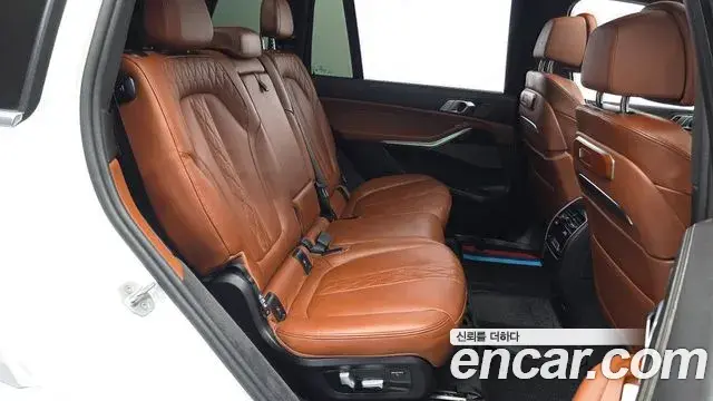 BMW X7 2023 — ფოტო 12/34