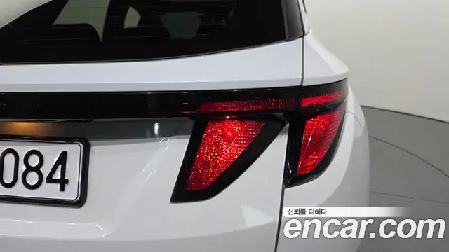 Hyundai Tucson Hybrid 2021 — ფოტო 15/30