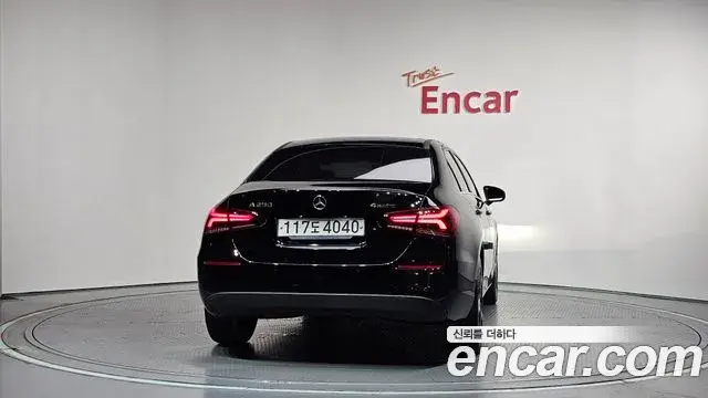 Mercedes-Benz A-Class 2020 — ფოტო 14/20