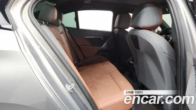 BMW 5 Series 2025 — ფოტო 19/20