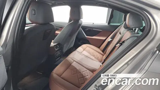 BMW 5 Series 2025 — ფოტო 5/20