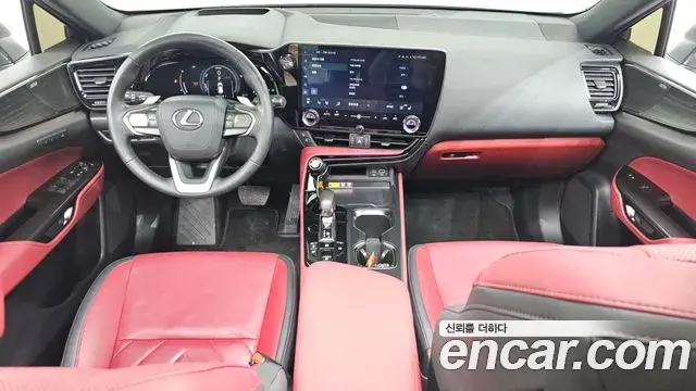 Lexus NX350h 2024 — ფოტო 22/33