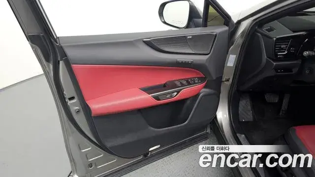 Lexus NX350h 2024 — ფოტო 33/33