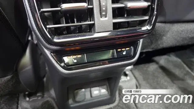 Lexus NX350h 2024 — ფოტო 7/33