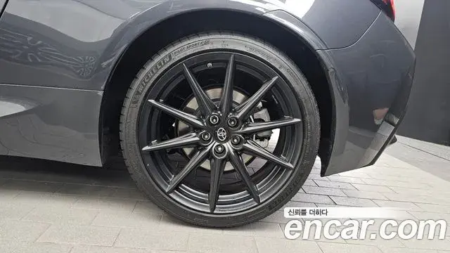 Toyota GR86 2025 — Şəkil 15/30