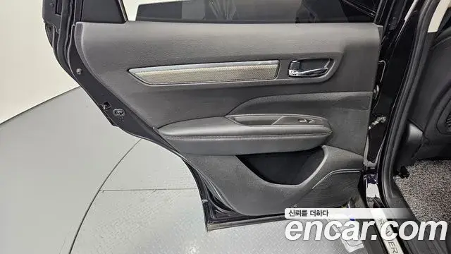 Renault Samsung QM6 2019 — ფოტო 8/33