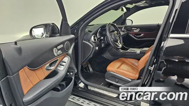 Mercedes-Benz GLC-Class 2021 — Фото 10/20