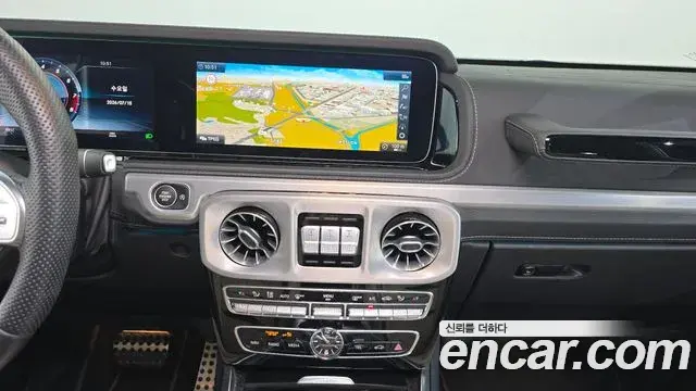 Mercedes-Benz G-Class 2020 — Фото 11/20