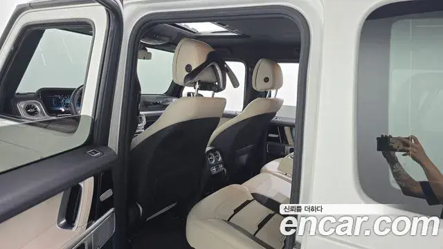 Mercedes-Benz G-Class 2020 — ფოტო 21/31