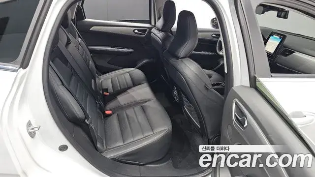 Renault Samsung XM3 2022 — Фото 11/20