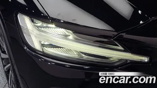 Volvo S60 2024 — ფოტო 29/38