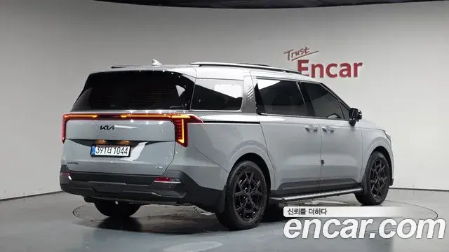 Kia Carnival 2025 — ფოტო 39/43