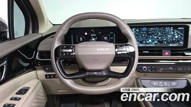Kia Carnival 2025 — ფოტო 2/43