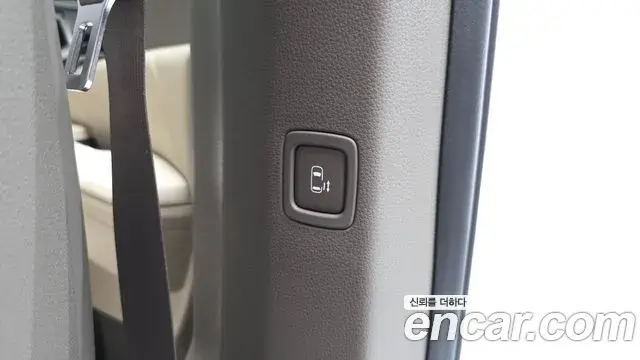 Kia Carnival 2025 — ფოტო 35/43