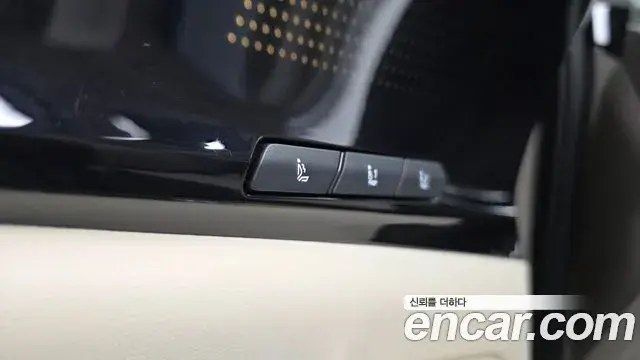Kia Carnival 2025 — ფოტო 30/43