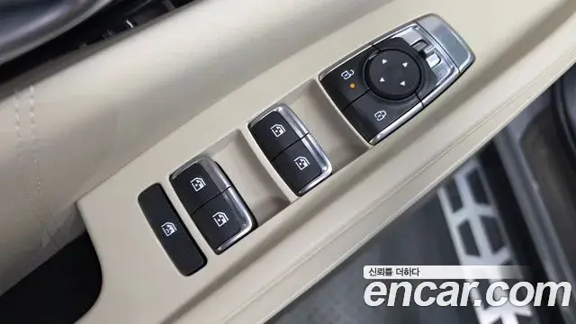 Kia Carnival 2025 — ფოტო 21/43