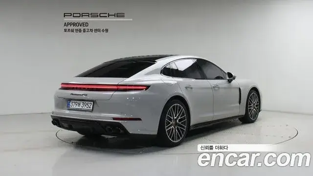 Porsche Panamera 2025 — Photo 15/20