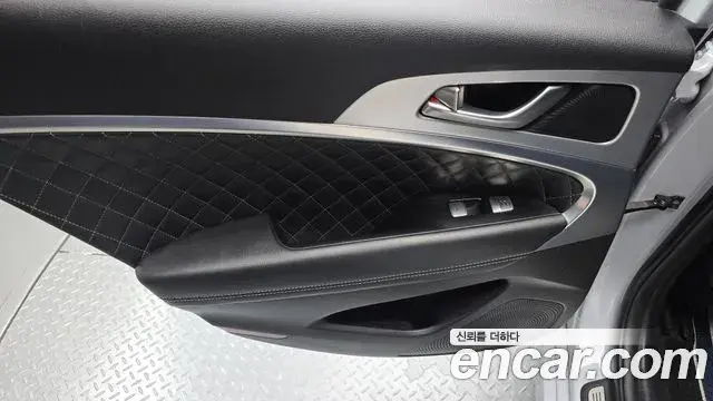 Genesis G70 2019 — Photo 3/33