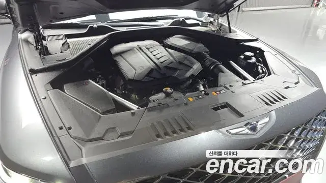 Genesis GV80 2020 — Photo 10/20