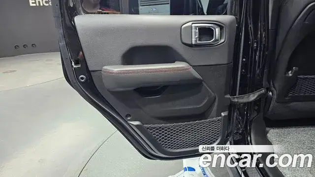 Jeep Wrangler 2024 — Photo 4/30