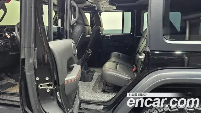 Jeep Wrangler 2024 — Photo 8/30