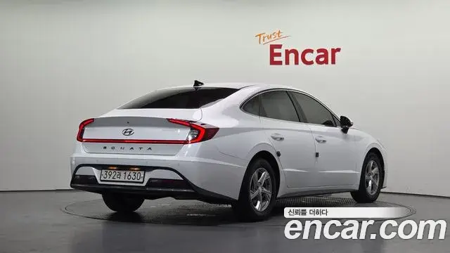 Hyundai Sonata 2020 — Фото 2/20
