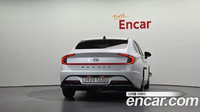 Hyundai Sonata 2020 — Фото 4/20