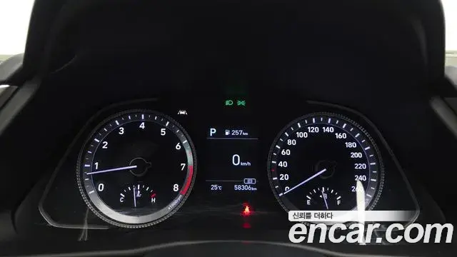 Hyundai Sonata 2020 — Фото 8/20