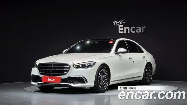 Mercedes-Benz S-Class 2021 — Photo 15/36