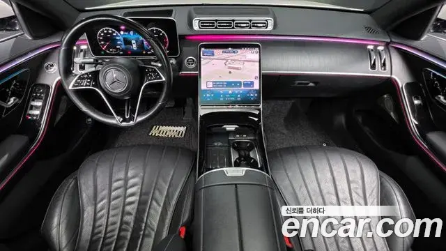 Mercedes-Benz S-Class 2021 — Photo 6/36