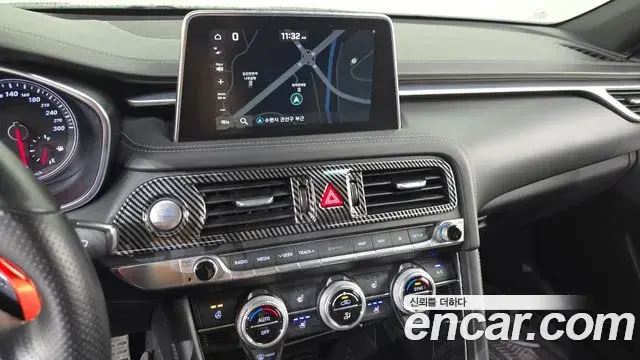 Genesis G70 2018 — Şəkil 14/20