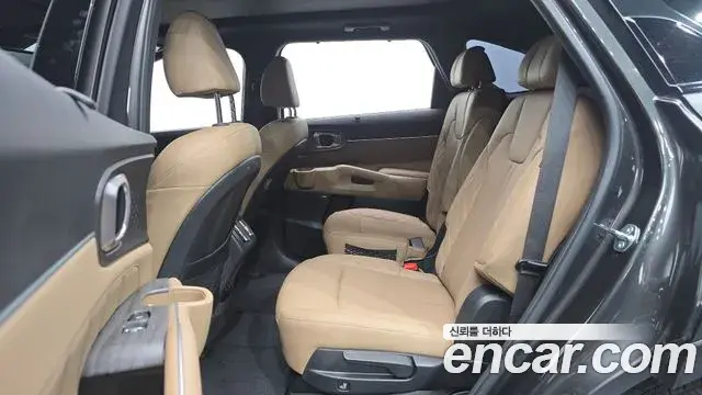 Kia Sorento 2024 — Фото 12/20