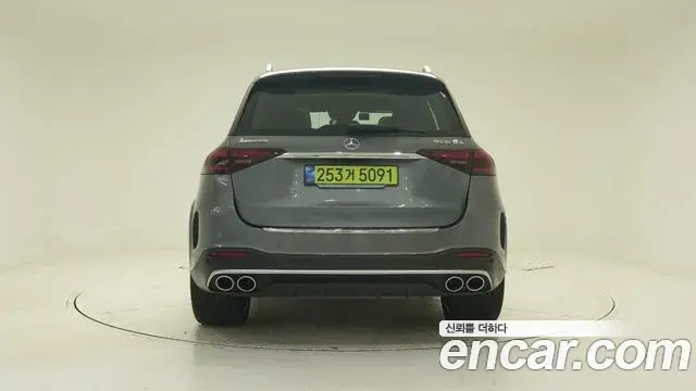 Mercedes-Benz GLE-Class 2025 — Photo 1/18