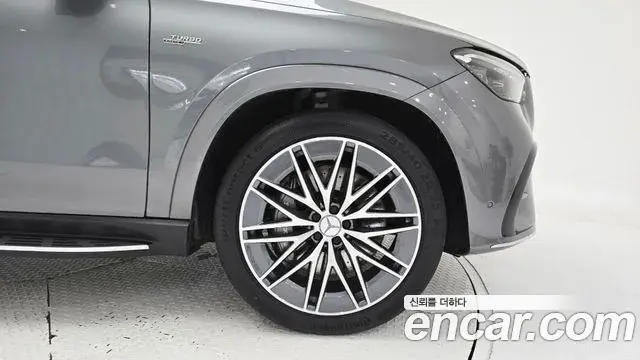 Mercedes-Benz GLE-Class 2025 — Photo 3/18