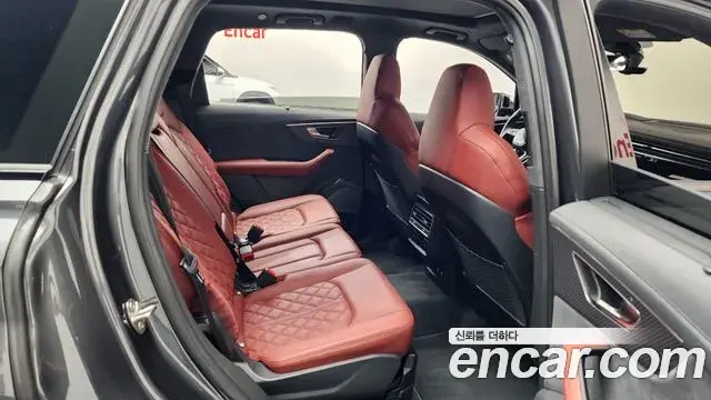 Audi SQ7 2025 — ფოტო 5/45