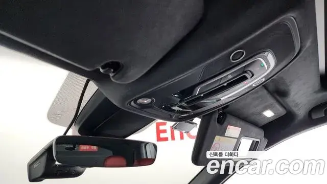 Audi SQ7 2025 — ფოტო 44/45