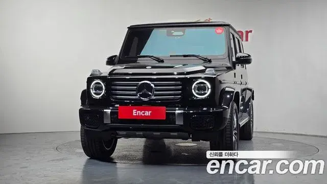 Mercedes-Benz G-Class 2025 — Photo 24/30