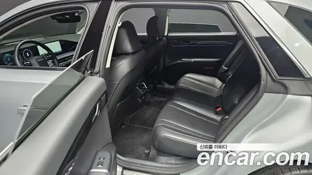 Hyundai Grandeur 2023 — Фото 12/20