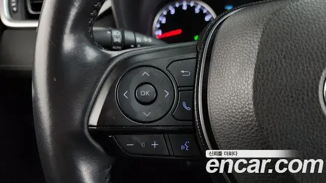Toyota RAV4 2019 — Photo 17/20