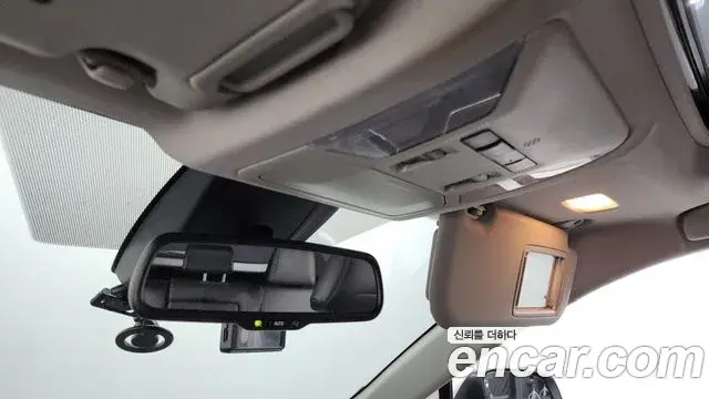 Toyota RAV4 2019 — Photo 20/20