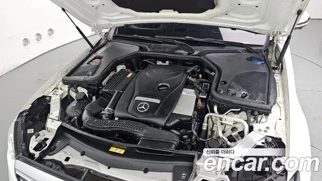 Mercedes-Benz E-Class 2019 — Фото 6/20