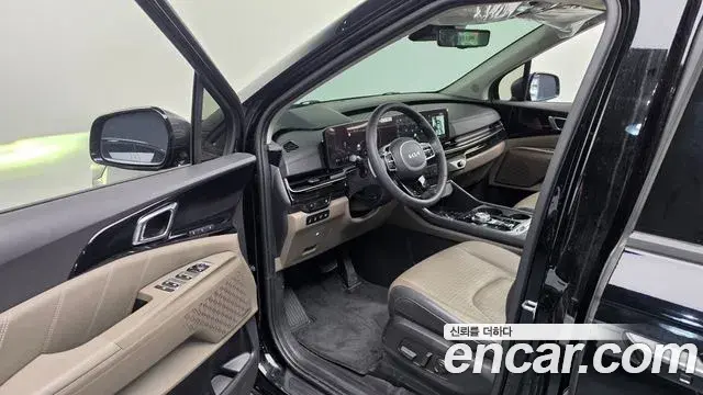 Kia Carnival 2024 — ფოტო 10/20