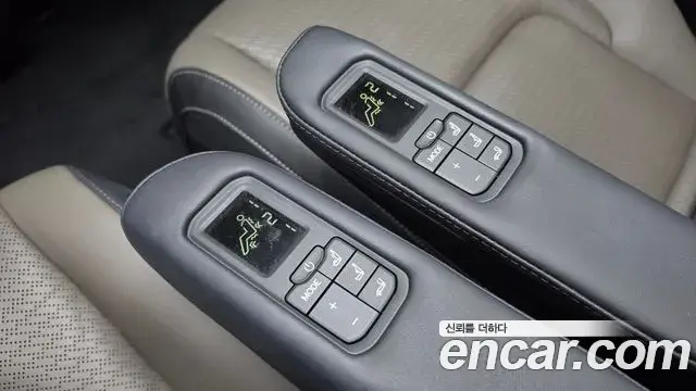 Kia Carnival 2024 — ფოტო 6/20