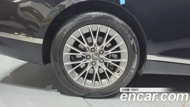 Genesis G80 2021 — Photo 17/20
