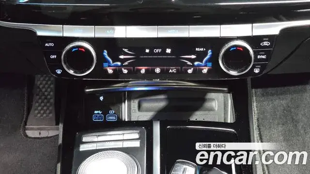 Genesis G80 2021 — Photo 13/20