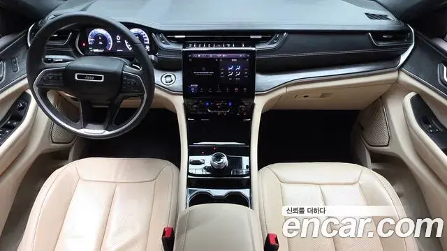 Jeep Grand Cherokee 2023 — Фото 7/20