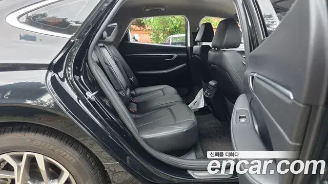 Hyundai Sonata 2021 — Фото 11/20