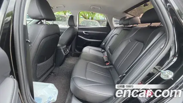 Hyundai Sonata 2021 — Фото 12/20